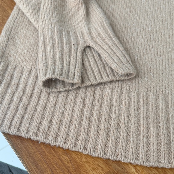Favorite Daughter The William  Merino Wool/Cashmere Blend V-Neck Sweater - Picture 6 of 9